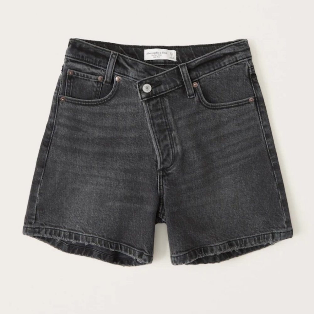 Abercrombie high rise dad shorts NWT 28
